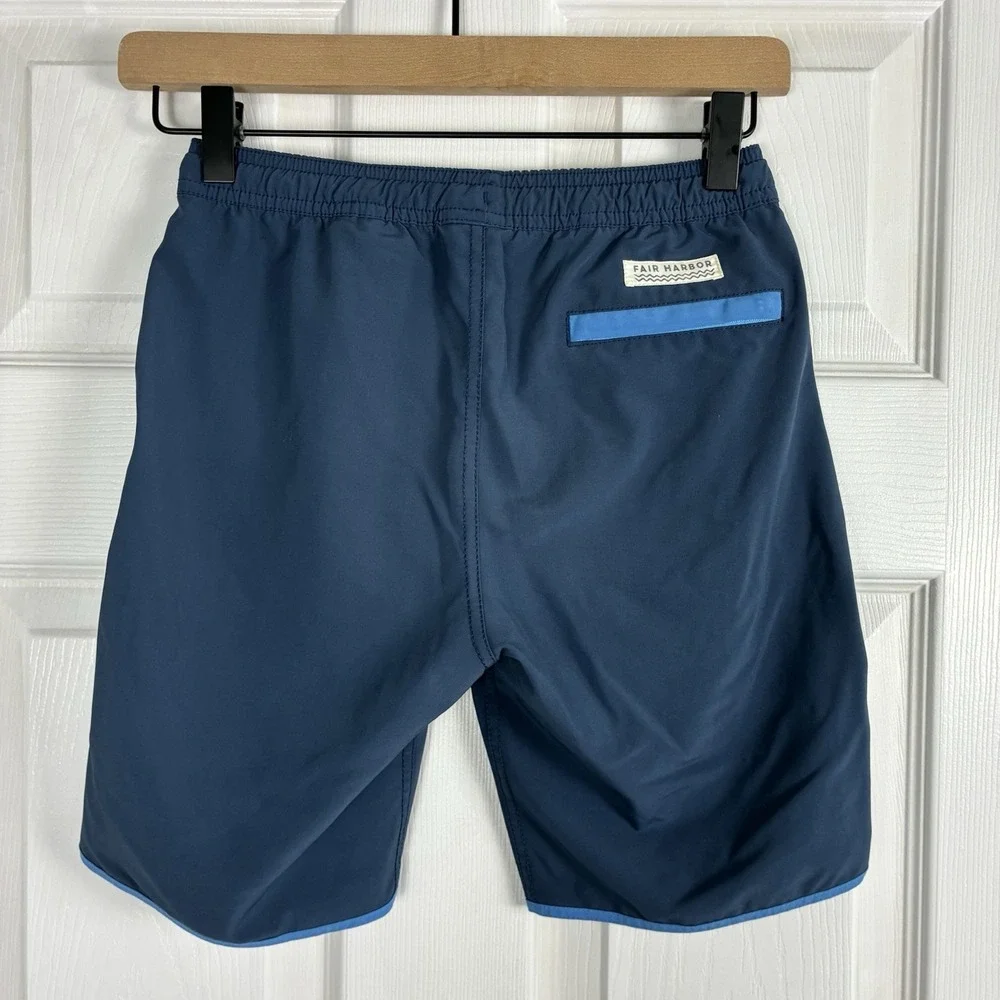 Fair Harbor Lined 2 in 1 Swim Beach Trunks Blue Stripes Boys Size Medium 7 / 8